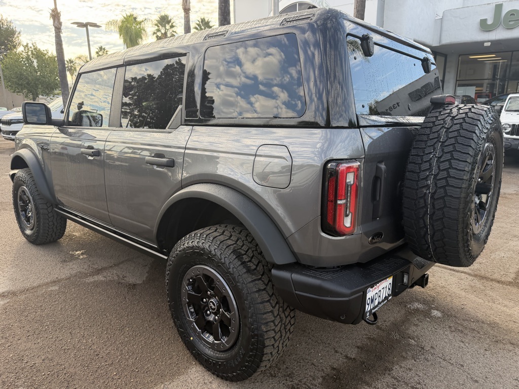 Used 2022 Gray Ford Badlands image 42