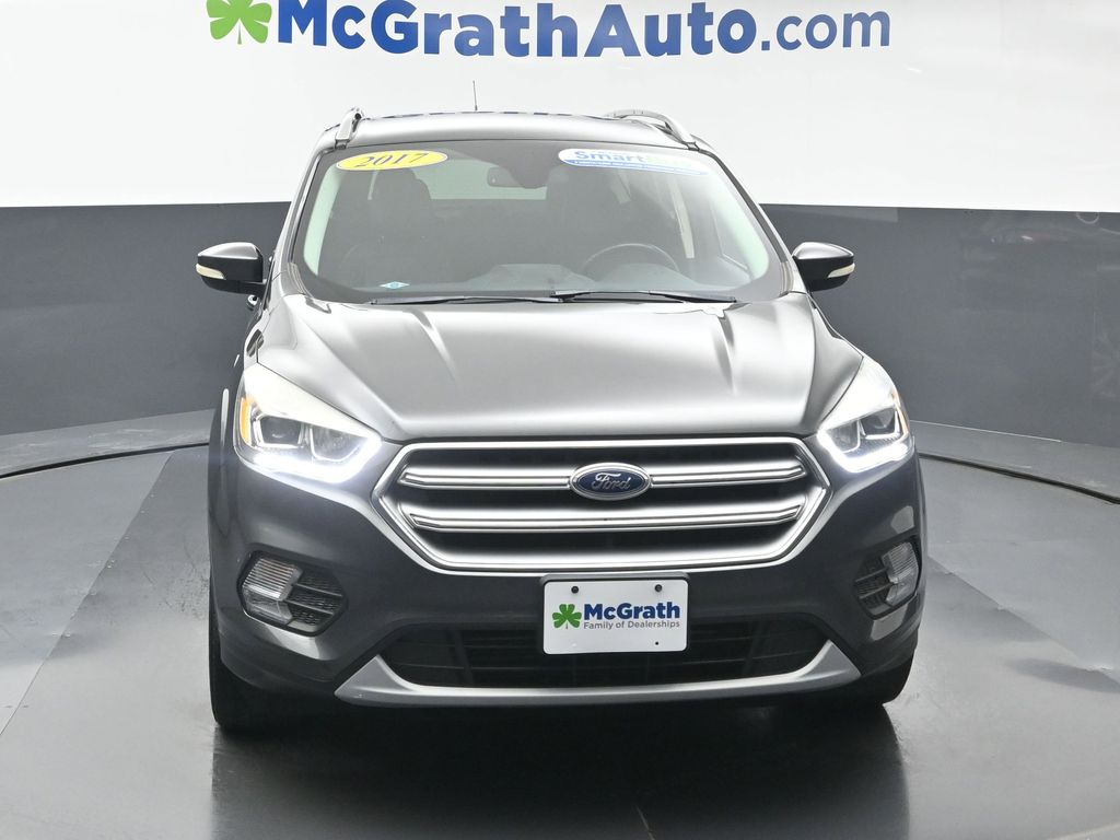 2017 Ford Escape Titanium photo 2