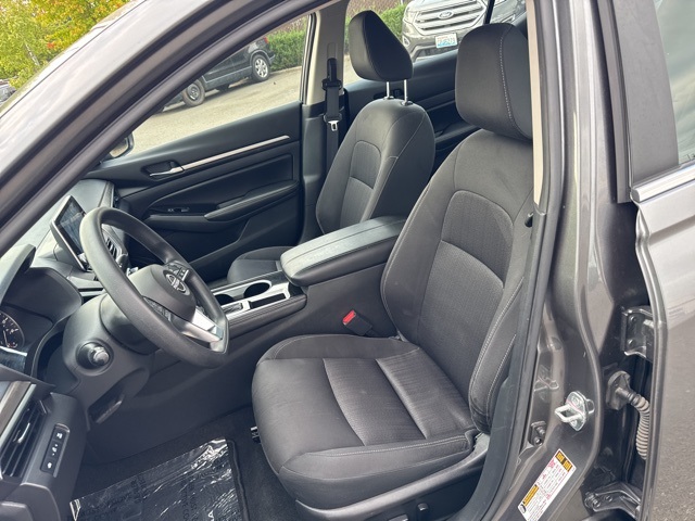 2023 Nissan Altima 2.5 SV photo 13
