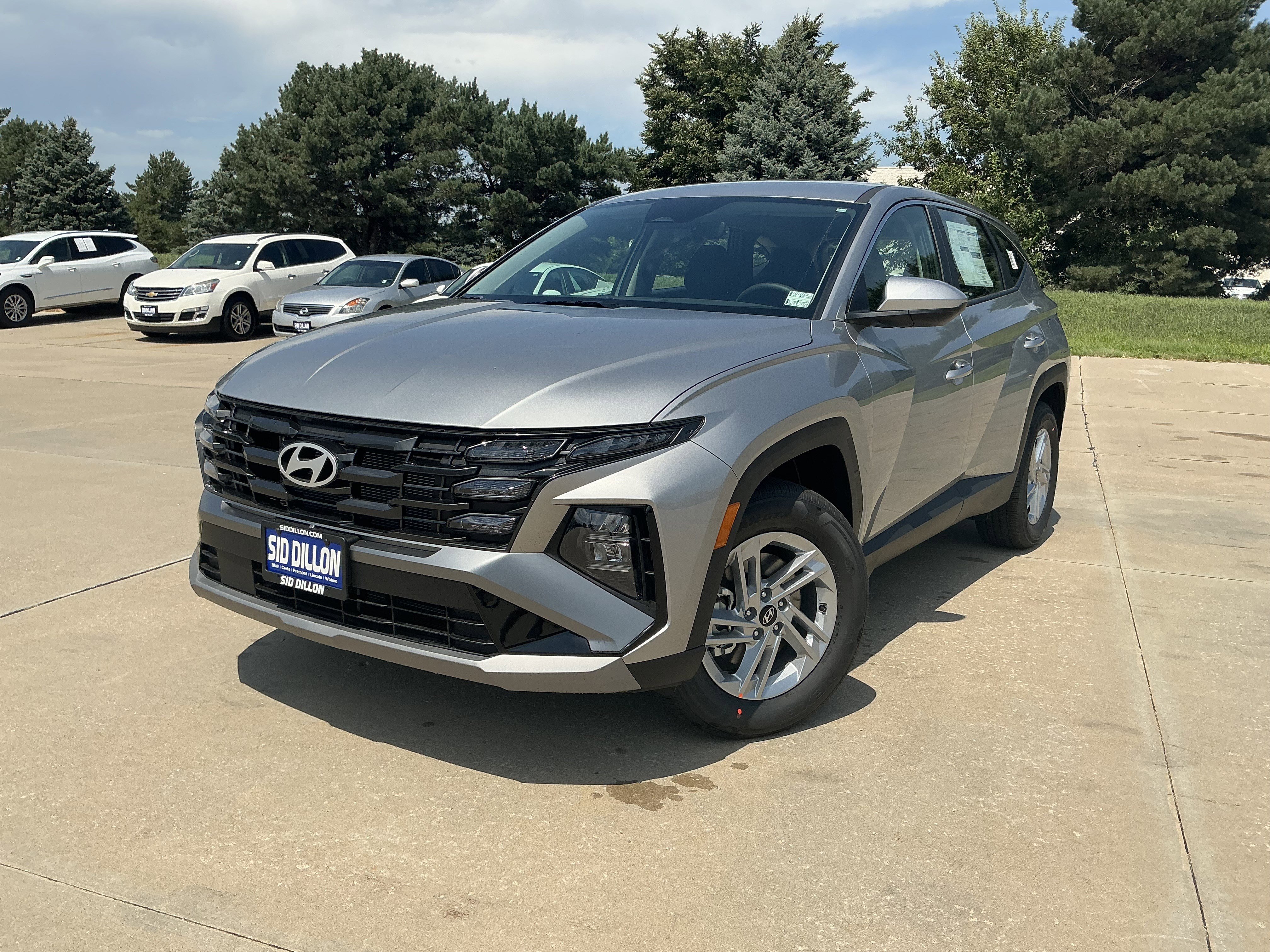 2025 Hyundai Tucson SE's photo