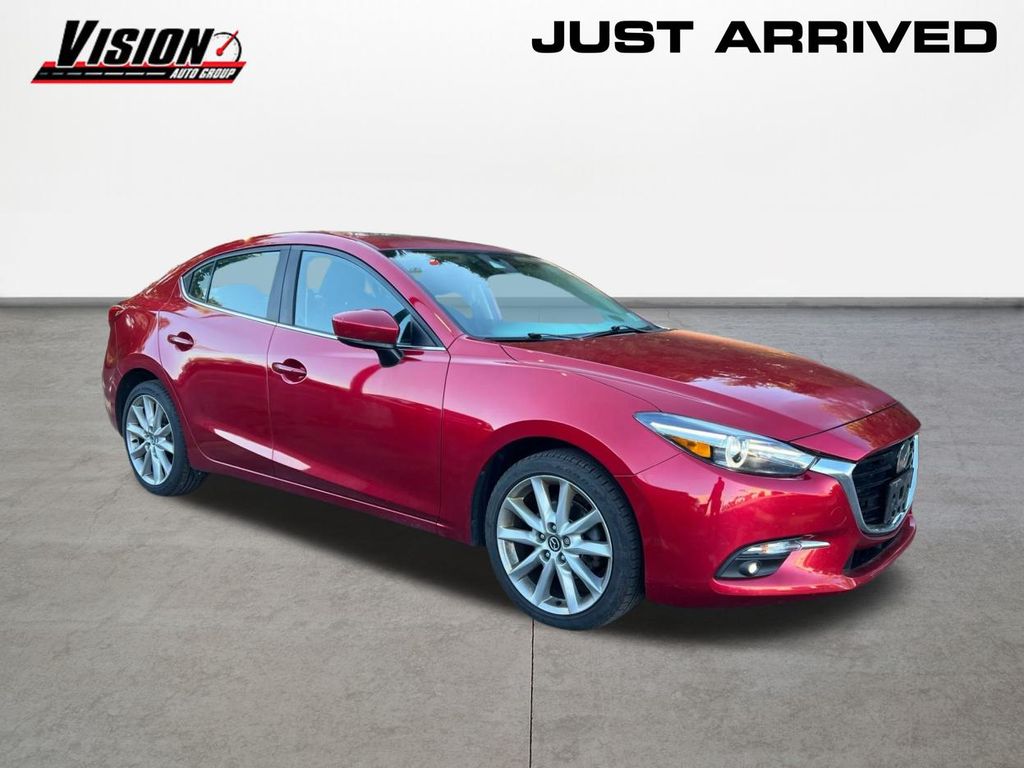 2017 Mazda Mazda3 Grand Touring photo 3