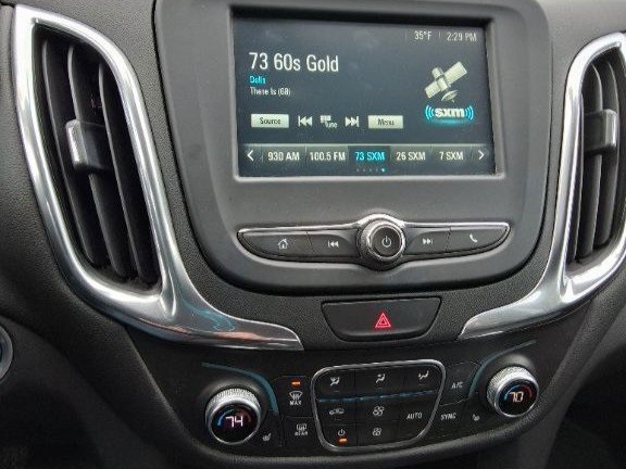 2018 Chevrolet Equinox LT photo 4