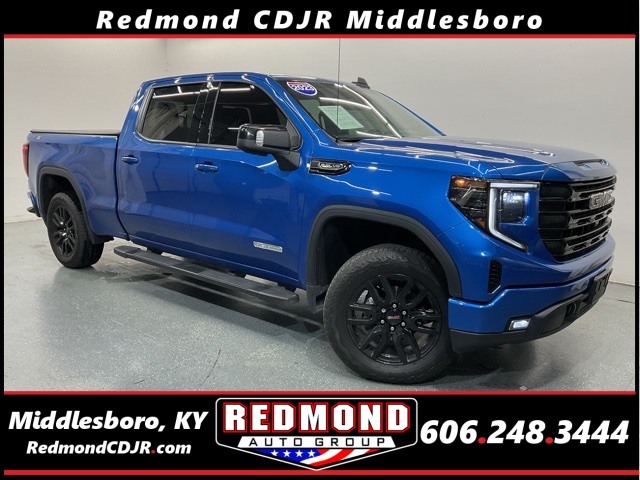 Used 2023 Blue GMC Elevation image 1