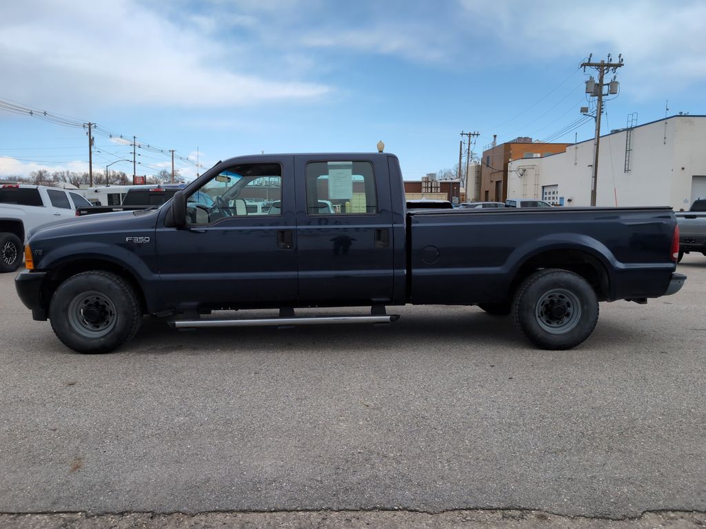 2001 Ford F-350 XL photo 3