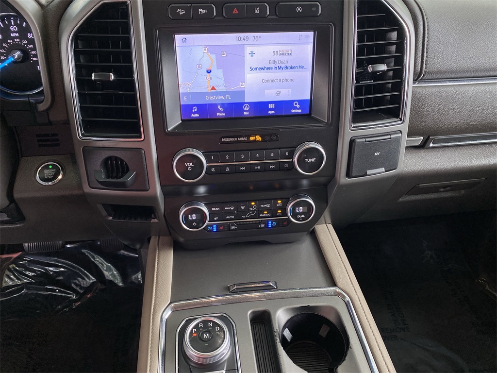2021 Ford Expedition MAX XLT photo 21
