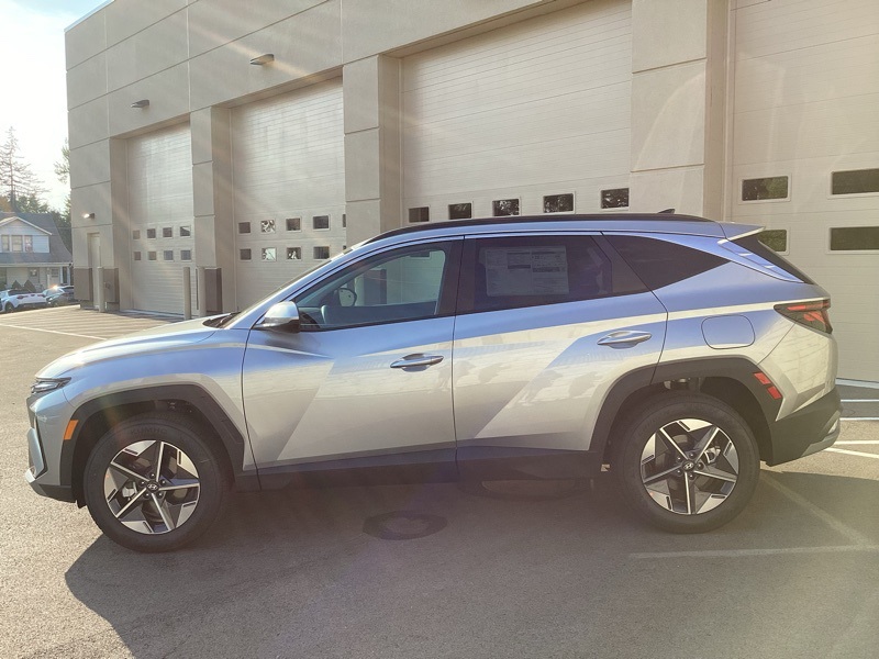 2025 Hyundai Tucson SEL photo 4