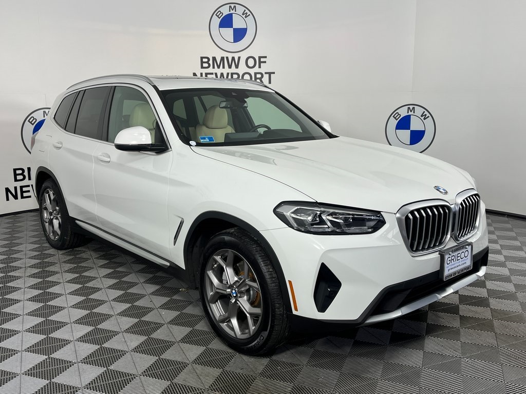 2023 BMW X3 30i's photo