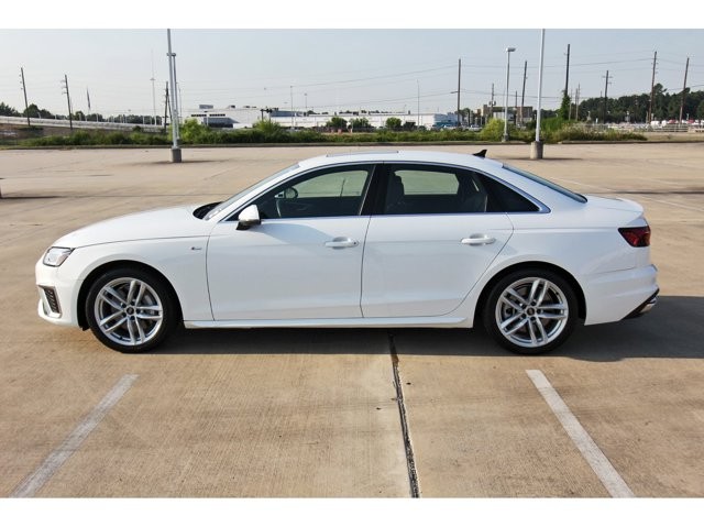 2024 Audi A4 S line Premium Plus photo 2