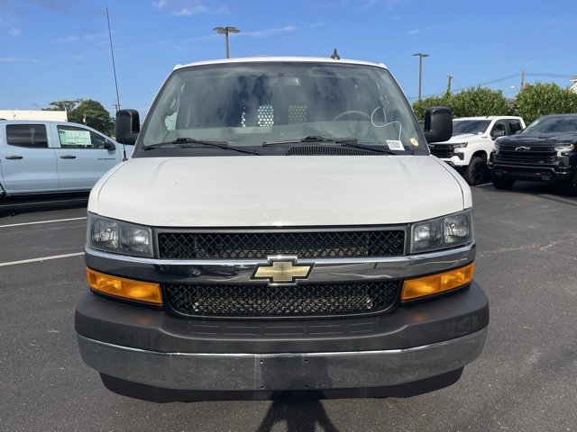 2023 Chevrolet Express Cargo Van 2500 photo 2
