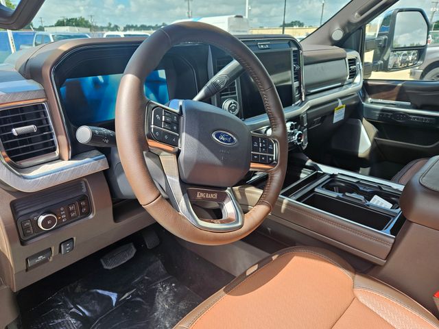 2025 Ford F-250 King Ranch photo 4