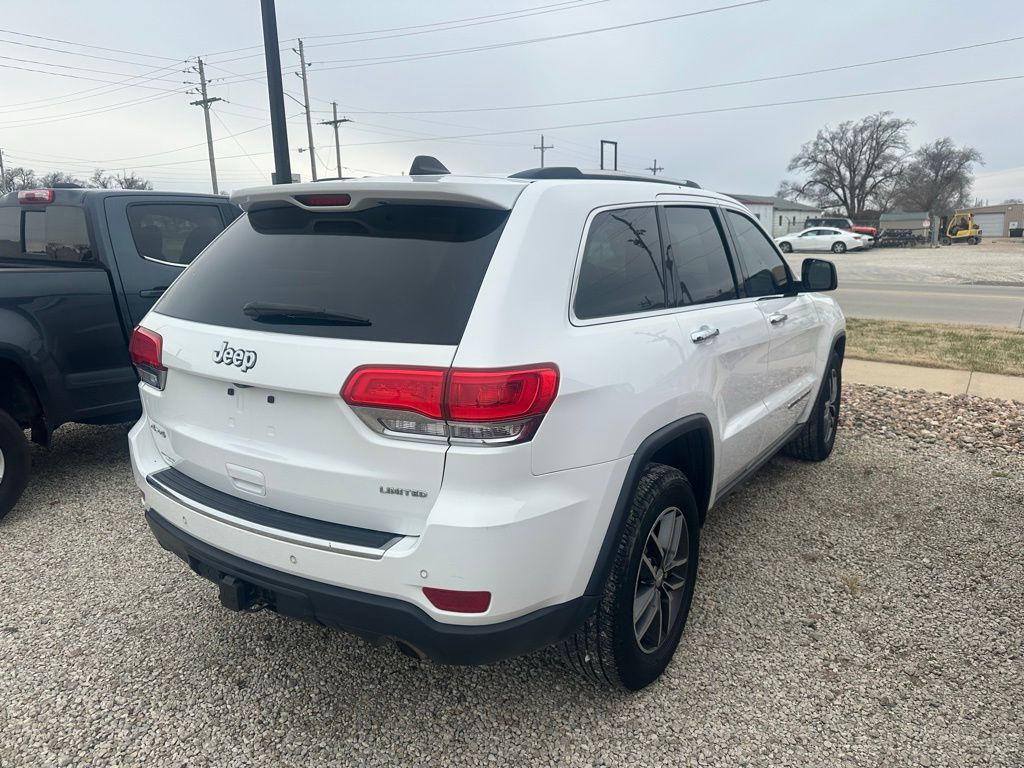 Used 2017 Jeep Grand Cherokee Limited with VIN 1C4RJFBG3HC735843 for sale in Hillsboro, KS
