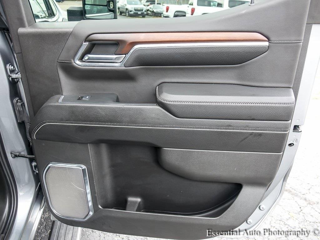 2024 GMC SIERRA - Image 26