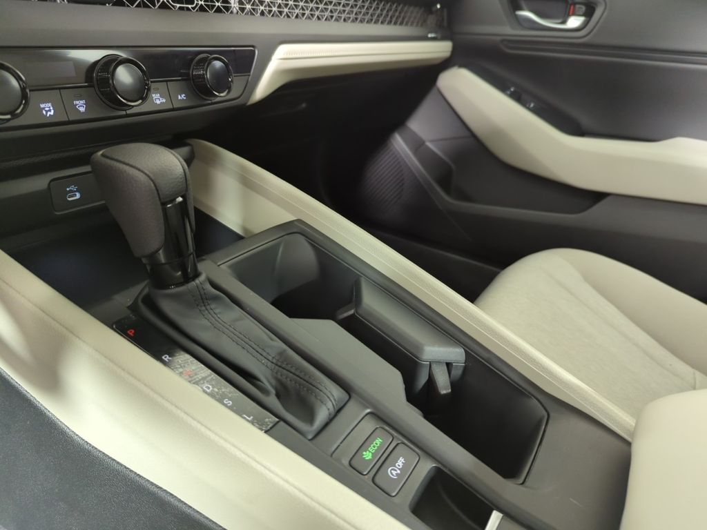 2025 Honda Accord SE photo 20