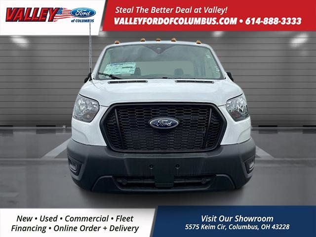 2025 Ford Transit Chassis Cab photo 2