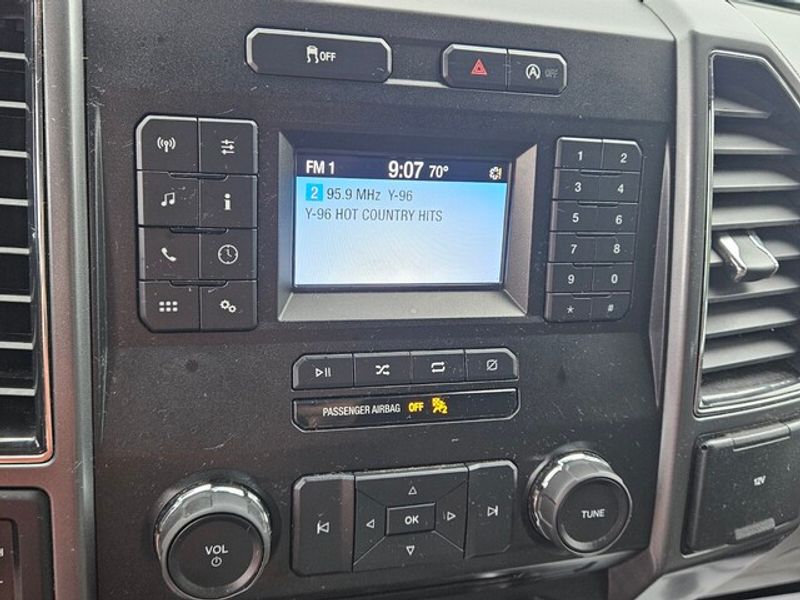 2018 Ford F-150 XLT photo 18