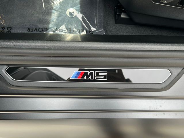 2026 Bmw M5 5 photo 21