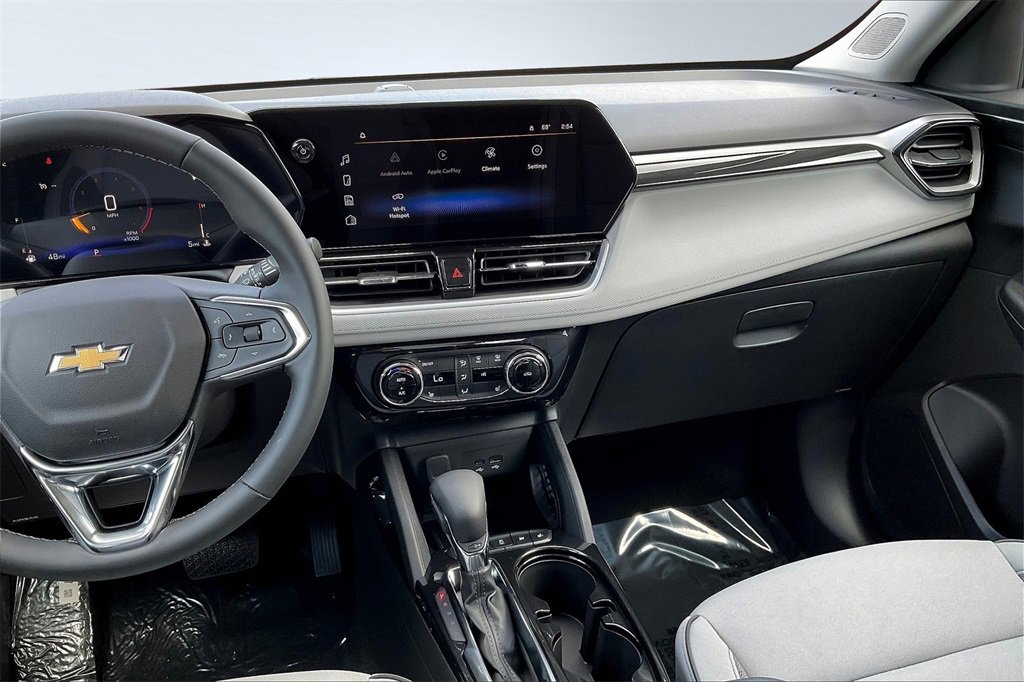 2026 Chevrolet Trailblazer LT photo 5
