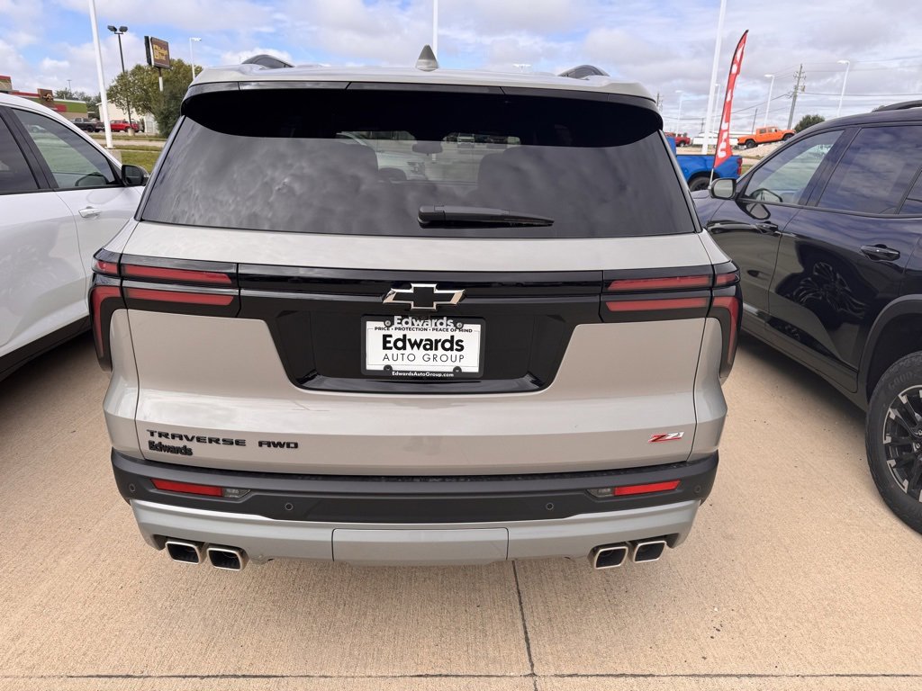 2026 Chevrolet Traverse Z71 photo 6
