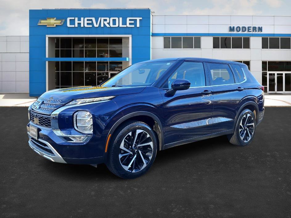 2024 Mitsubishi Outlander SE