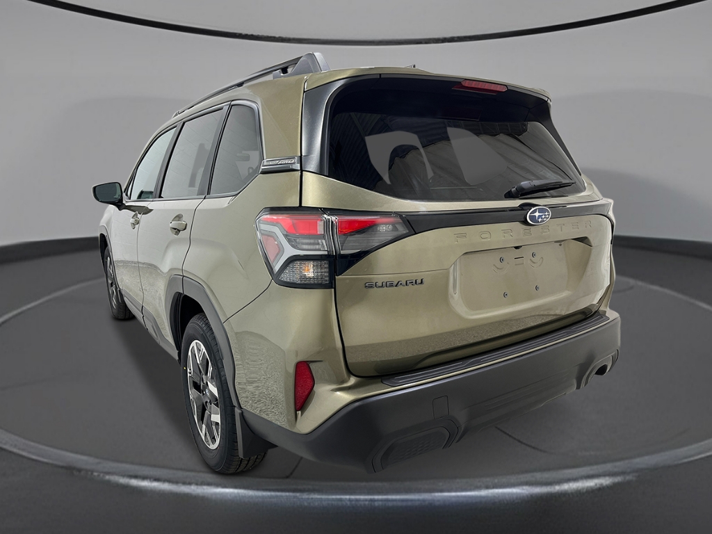 2026 Subaru Forester Premium Base photo 2