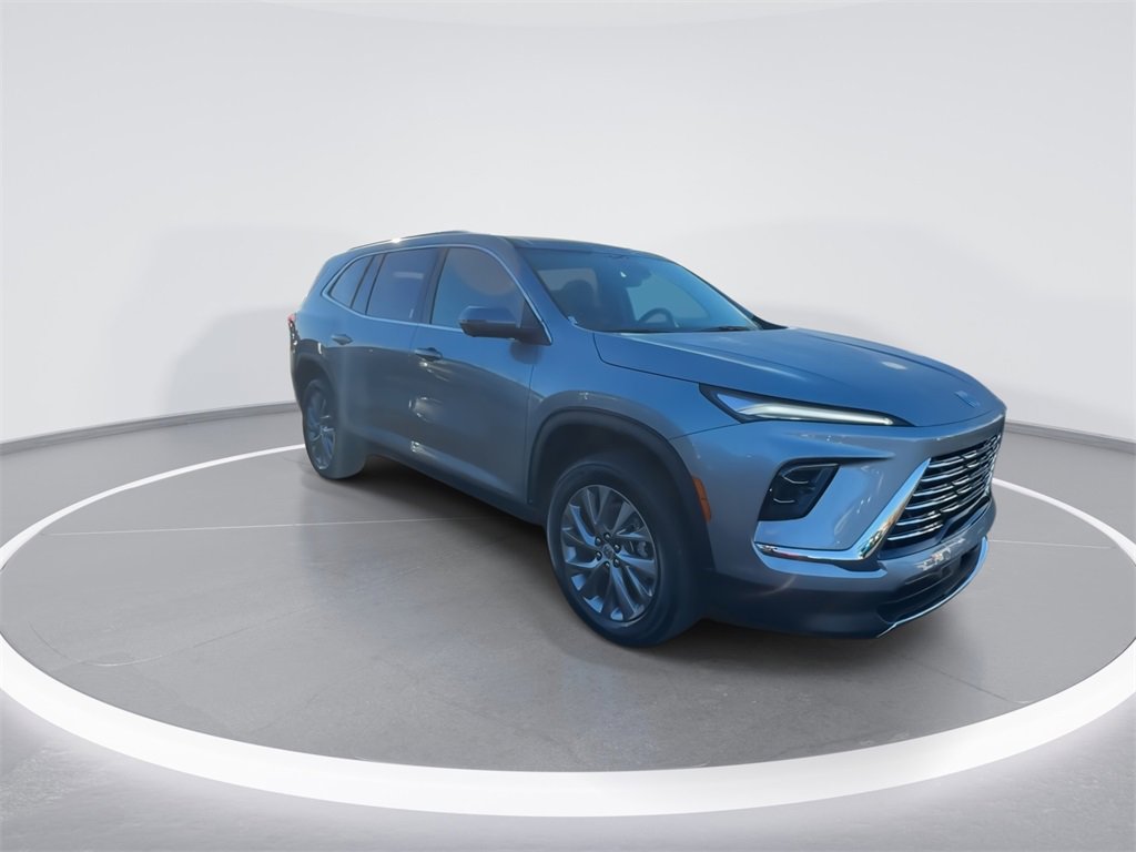 2026 Buick Enclave Preferred photo 2