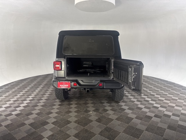 2021 Jeep Wrangler Unlimited Sahara photo 10