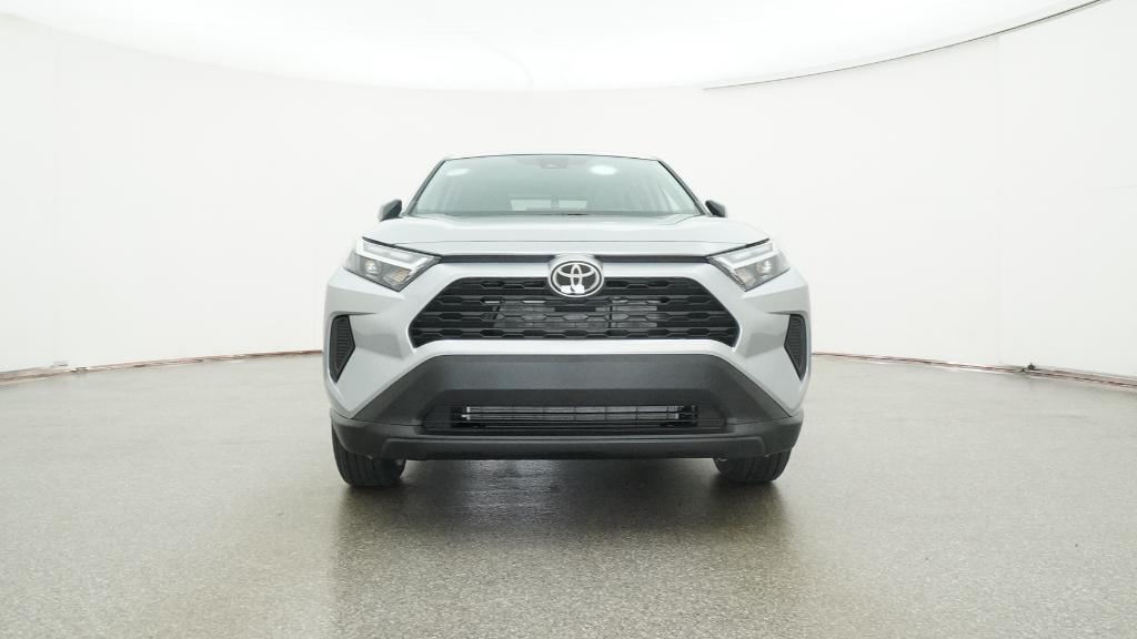 2025 Toyota RAV4 LE photo 3