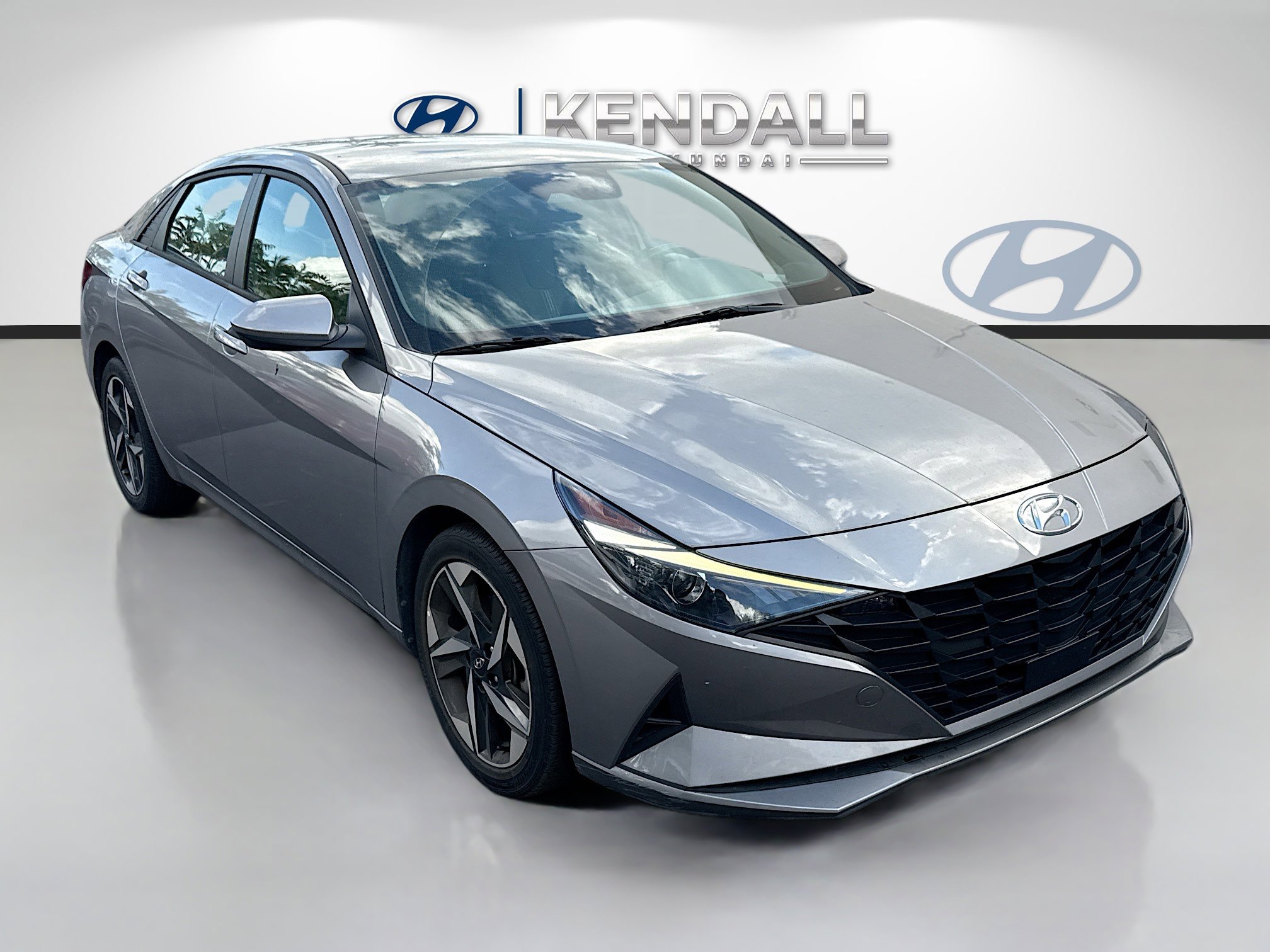 2023 Hyundai Elantra SEL's photo