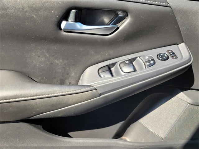 2022 Nissan Sentra SV photo 30