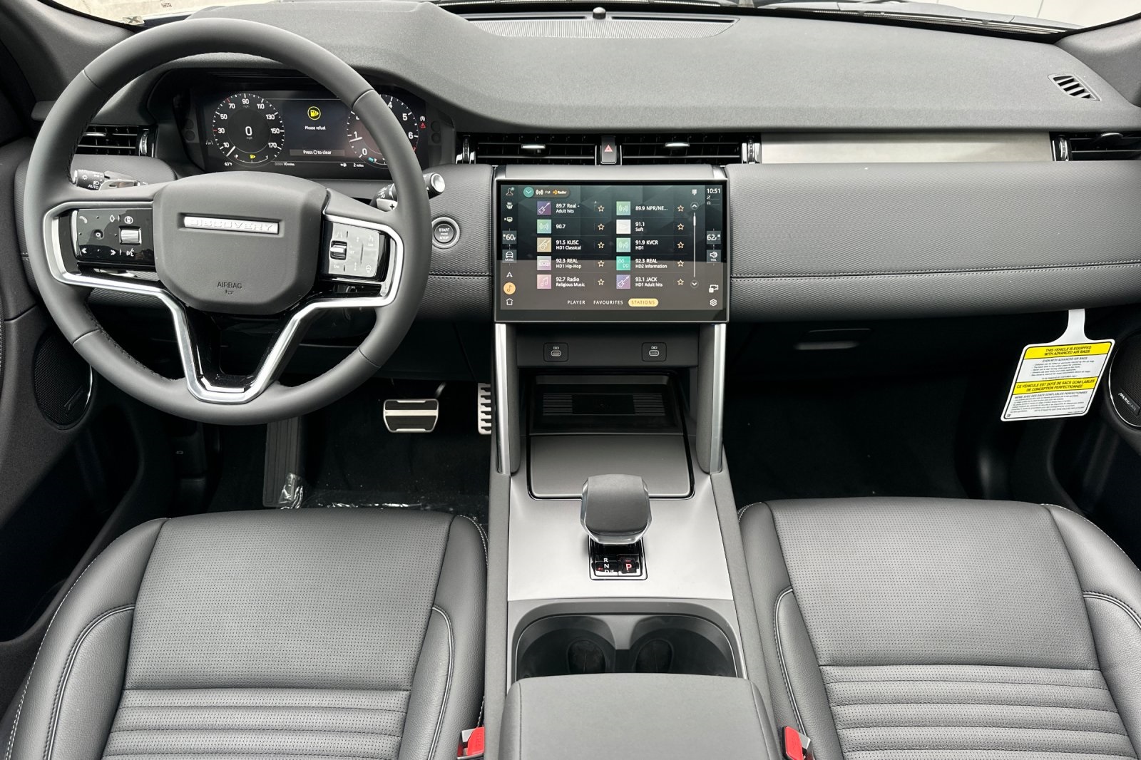 2025 Land Rover Discovery Sport Dynamic SE photo 14