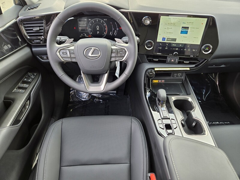 2026 Lexus NX 350 photo 8
