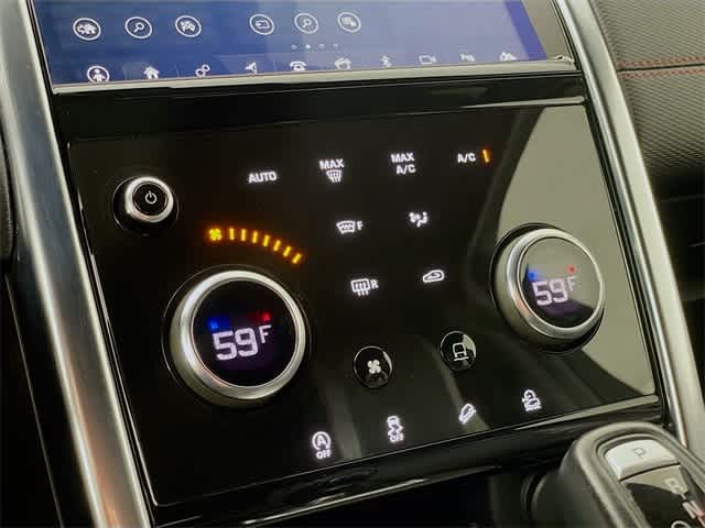 2020 Land Rover Discovery Sport SE R-Dynamic photo 16
