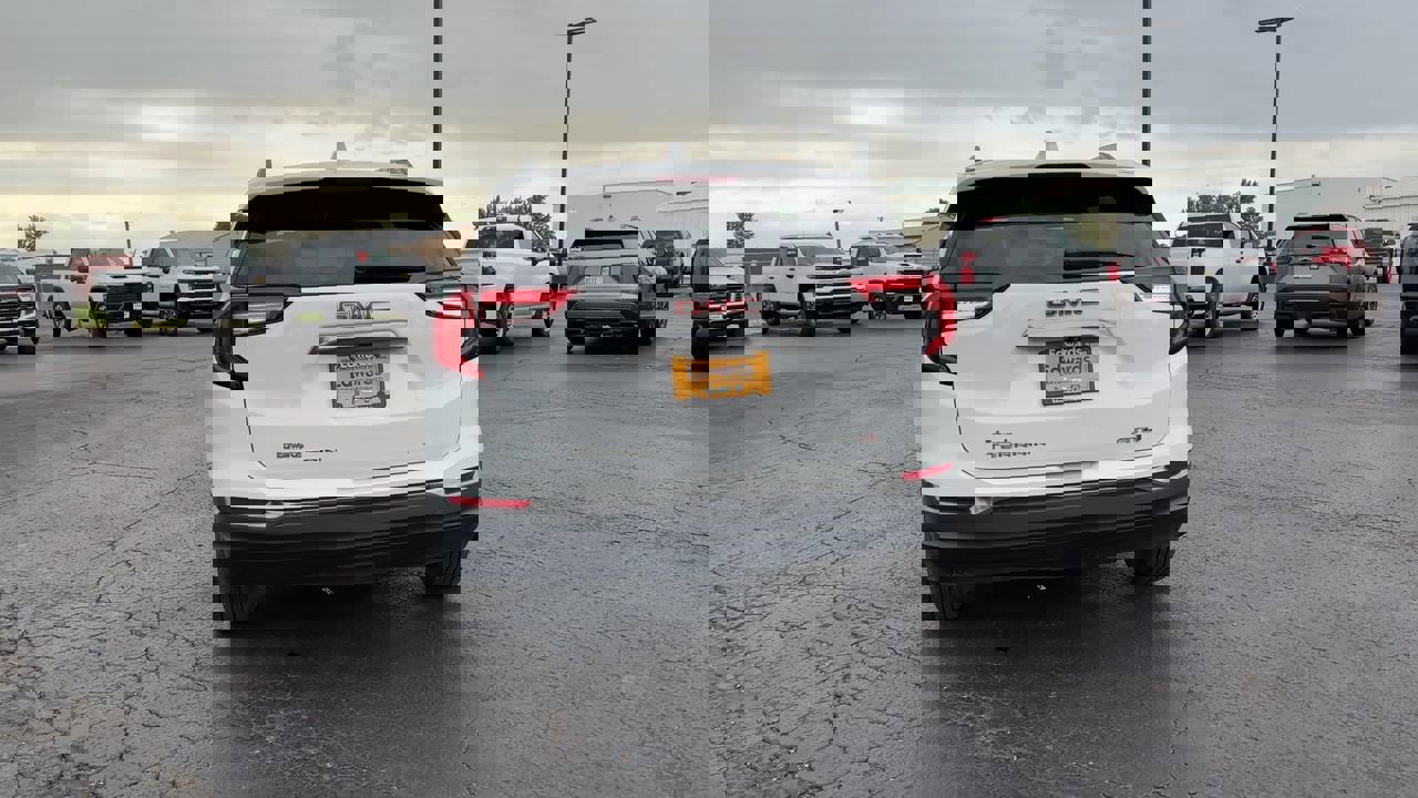 2023 Gmc Terrain AT4 photo 3