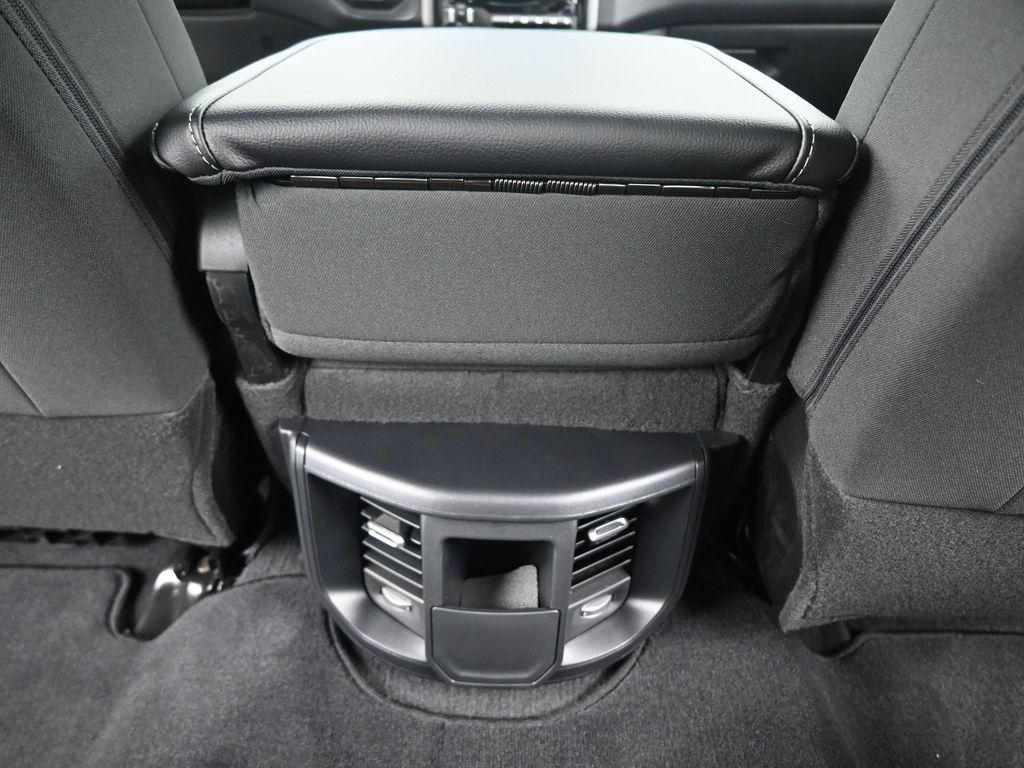 2025 Ram 2500 Tradesman photo 19