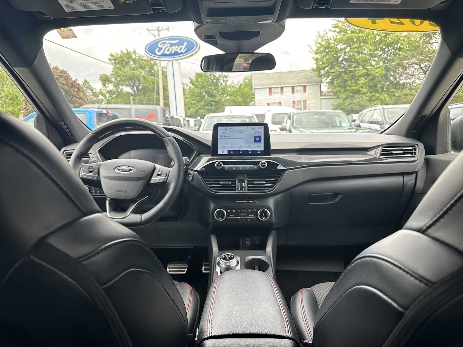 2024 Ford Escape ST-Line photo 22