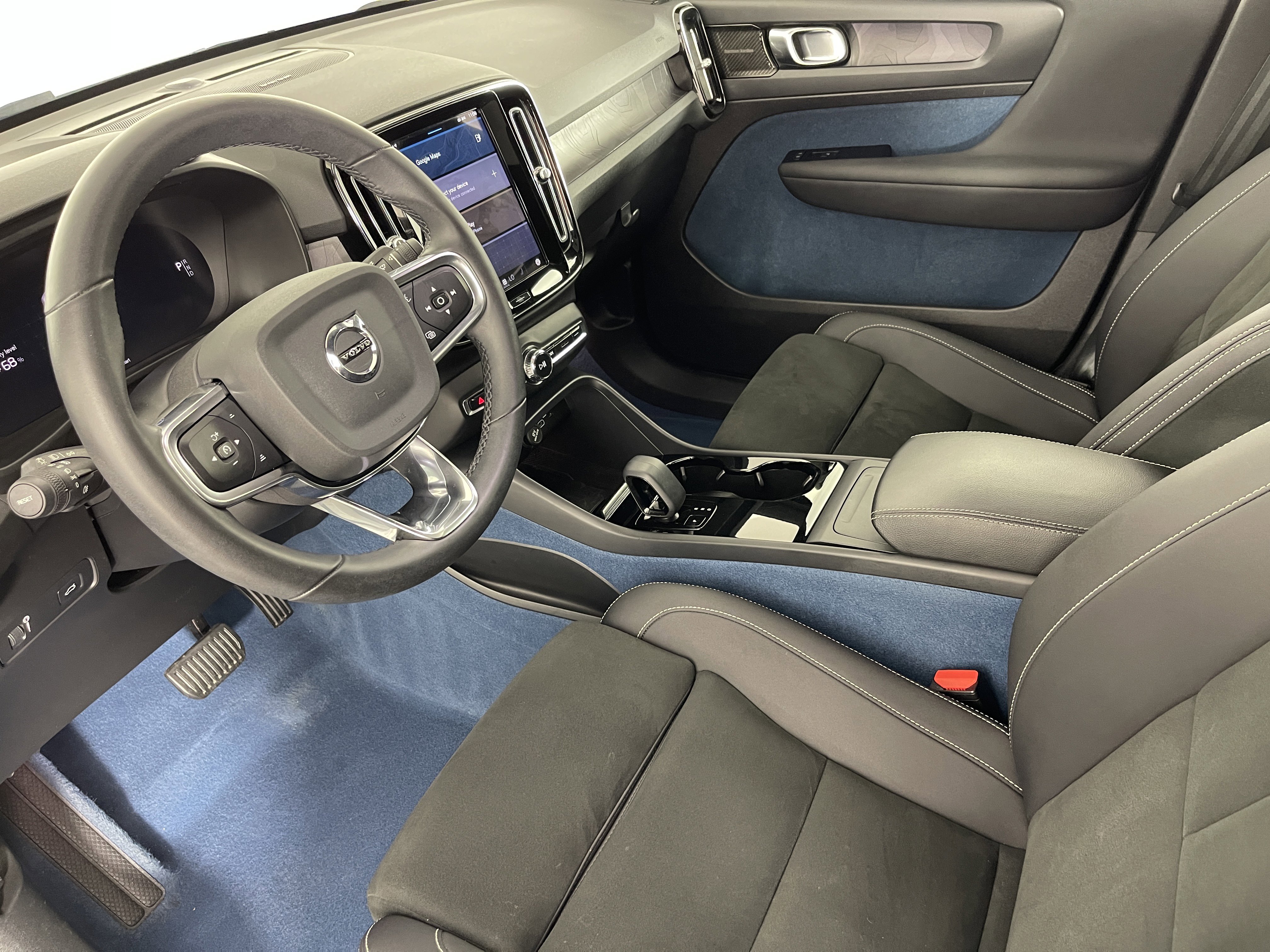 Used 2022 Volvo C40 Ultimate with VIN YV4ED3GB0N2006246 for sale in Fairfield, CA
