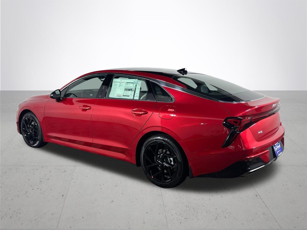 2026 Kia K5 GT-Line photo 8