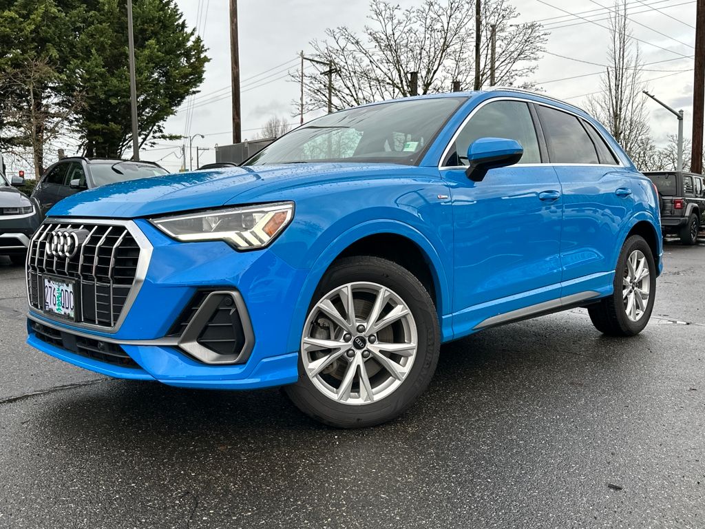 2023 Audi Q3 S Line Premium's photo
