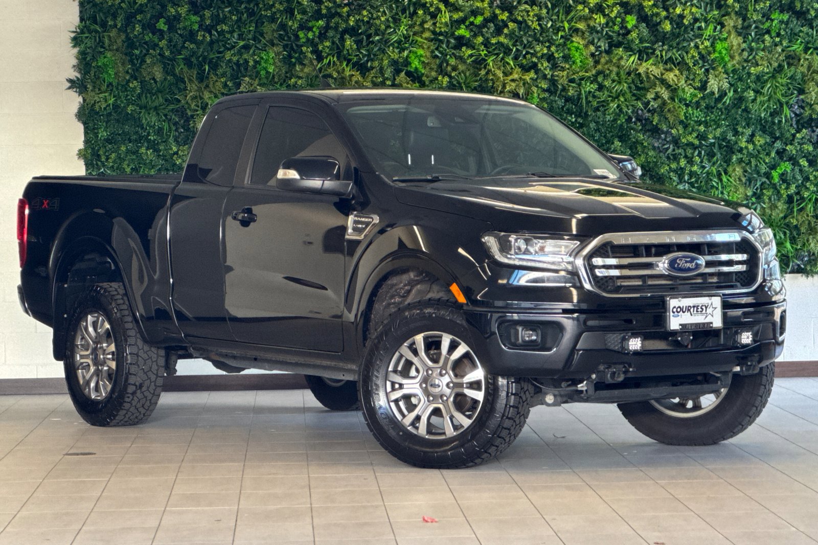 2023 Ford Ranger Lariat's photo