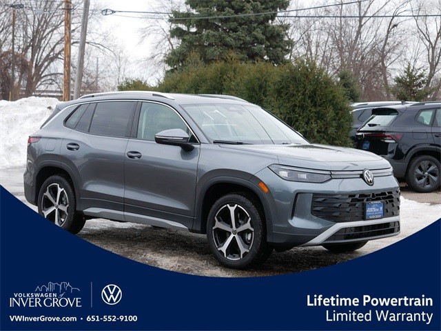 2026 Volkswagen Tiguan SE's photo