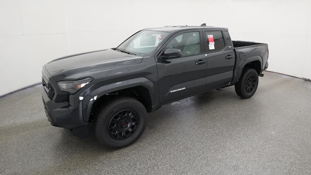 2025 Toyota Tacoma SR5's photo