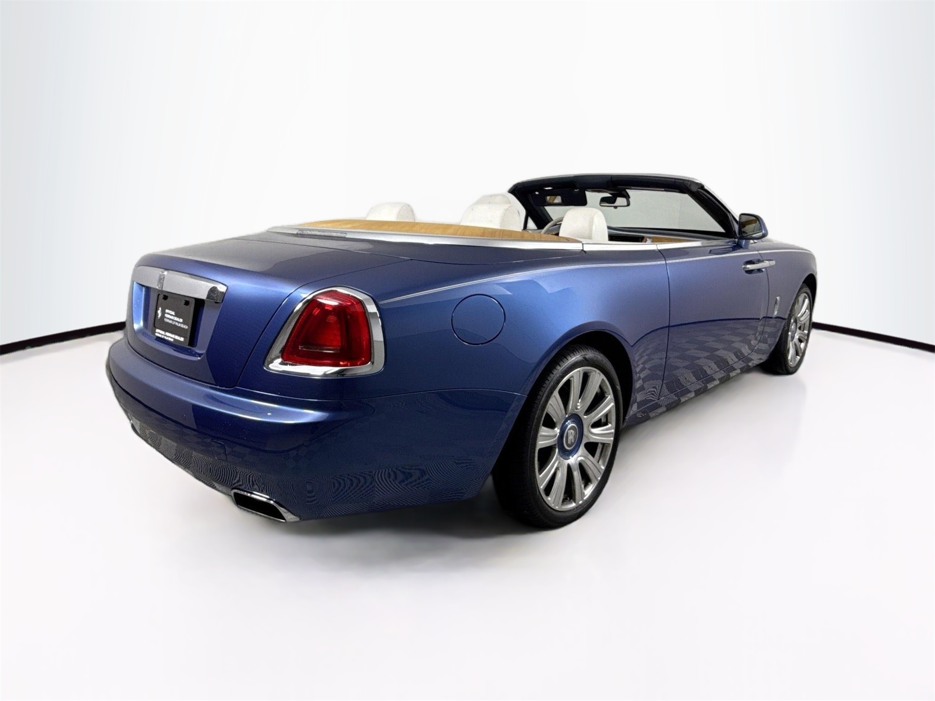 2018 Rolls Royce Dawn RR6 photo 7