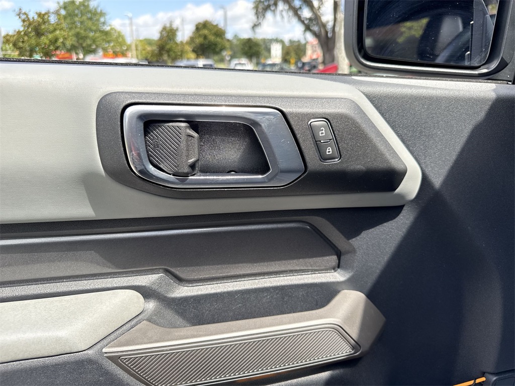 2022 Ford Bronco Badlands photo 13