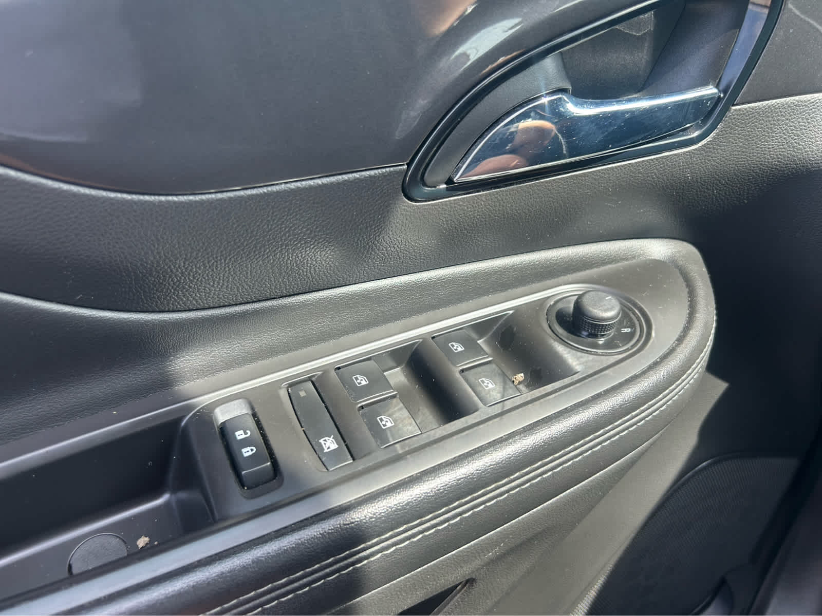 2020 Buick Encore Preferred photo 10