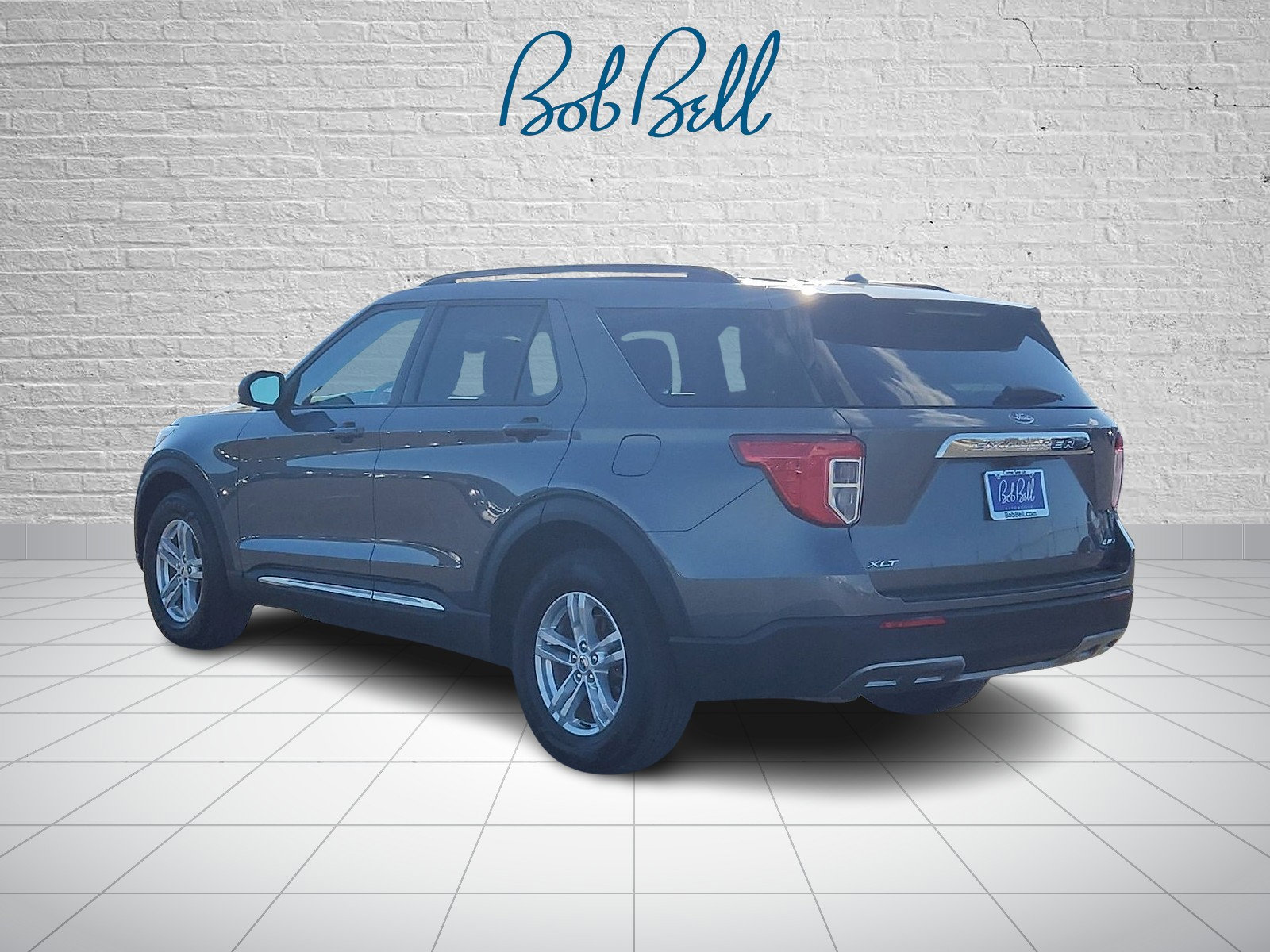 2022 Ford Explorer XLT photo 3