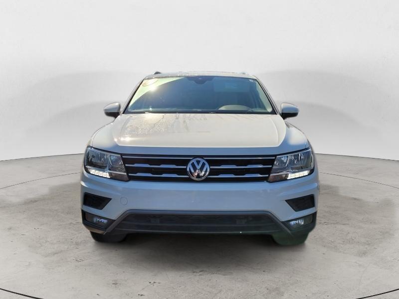 2021 Volkswagen Tiguan SEL photo 4