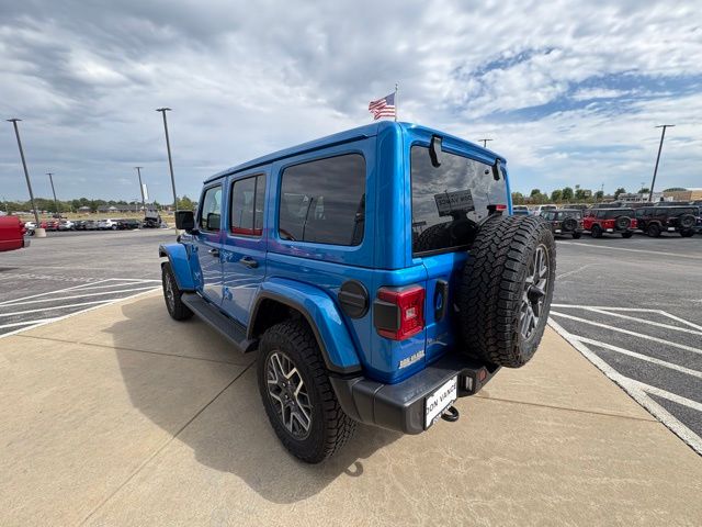 2025 Jeep Wrangler Sahara photo 3