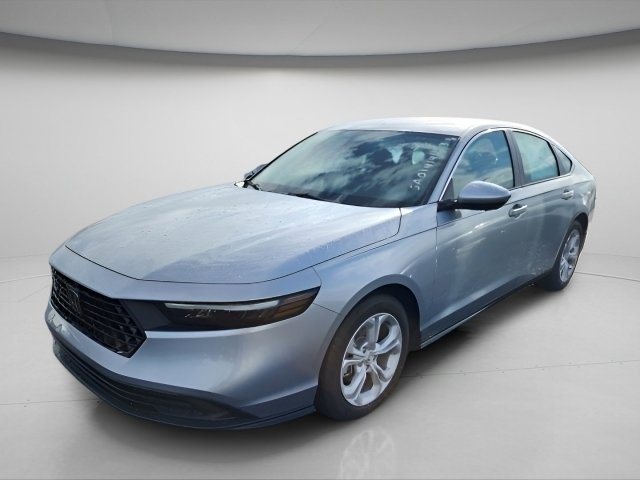 2025 Honda Accord LX photo 3