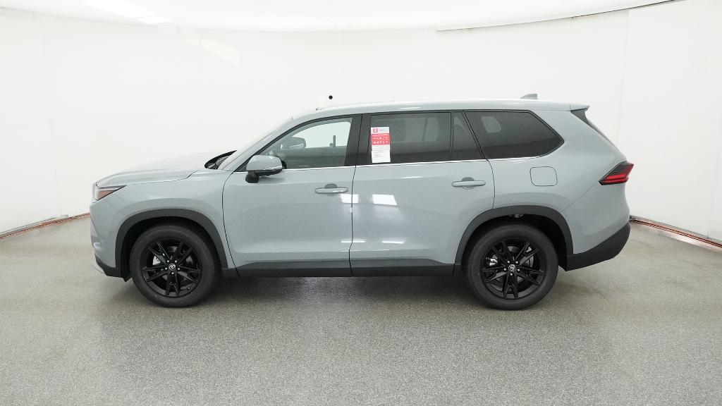 2026 Toyota Grand Highlander Hybrid MAX Platinum AWD photo 9