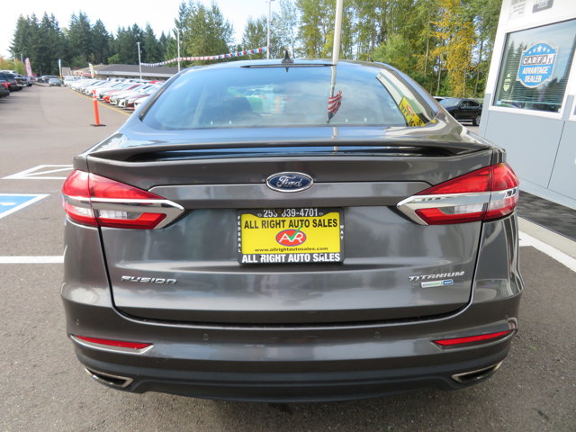 2020 Ford Fusion Titanium photo 4